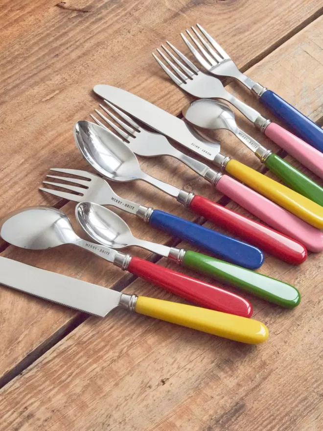 Bright Vintage Inspired Cutlery Set