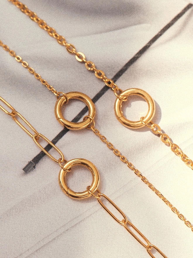 Details of gold chains