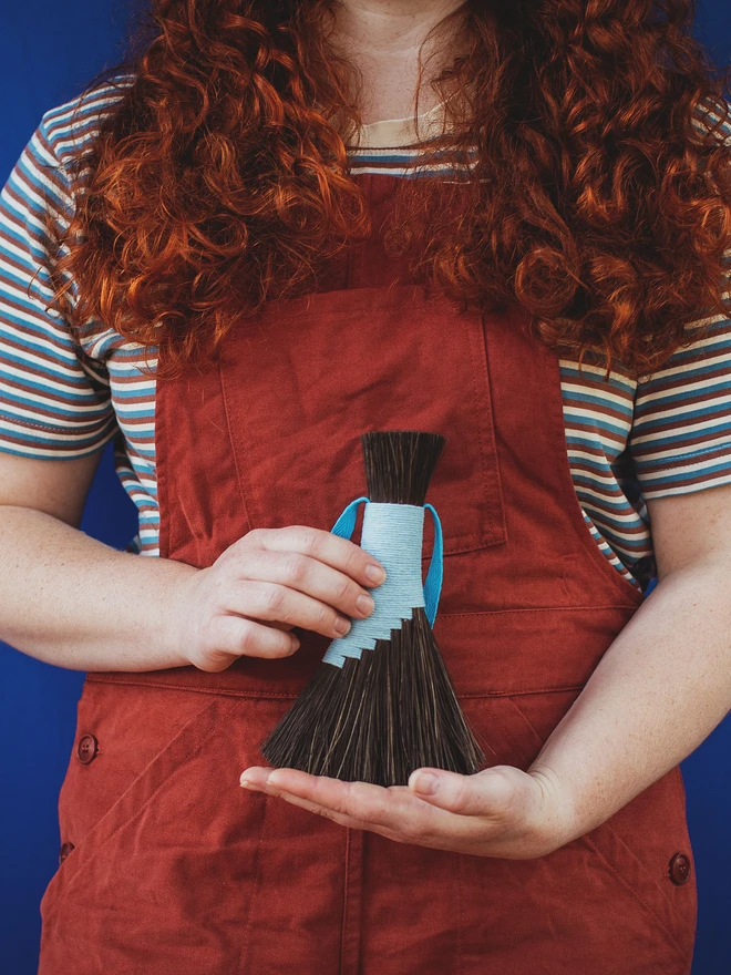 Handmade arenga brush - light blue