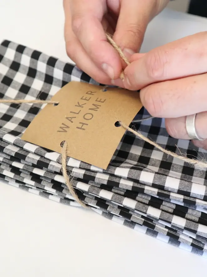 black and white woven gingham napkin set 