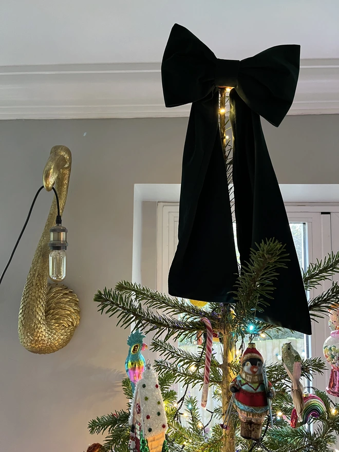 mini velvet green bow