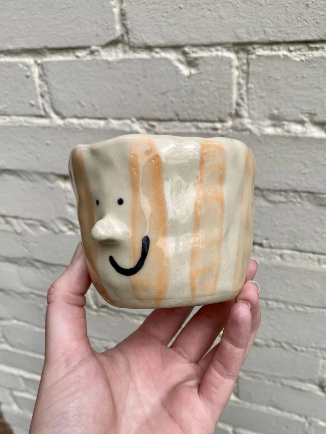 orange stripe pot