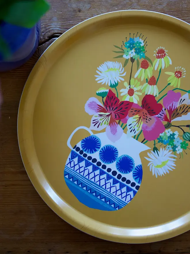 illustrated floral vase tray