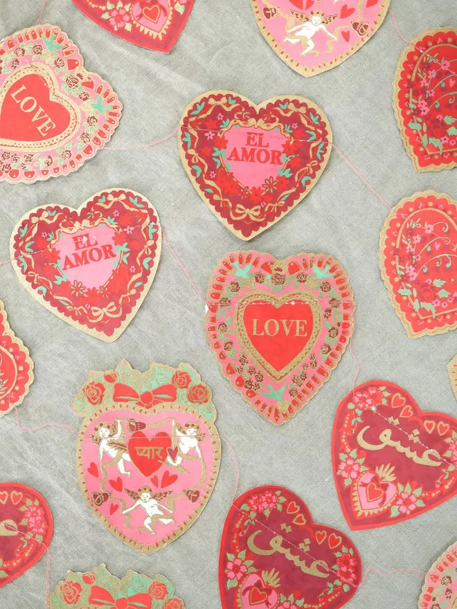 Love Valentine's Day paper garland