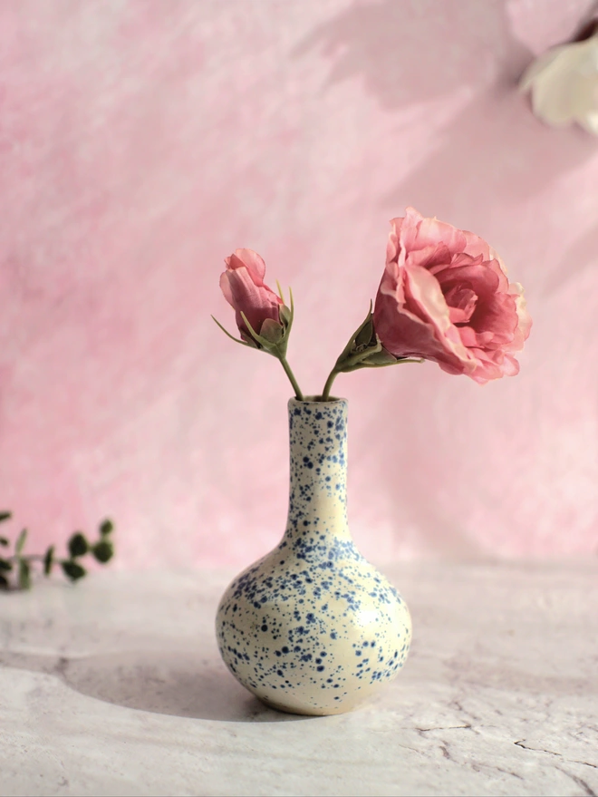 bud vase, flower vase, small vase, small ceramic vase, mini vase, Jenny Hopps Pottery, gift for mothers day, house gift, gift for mum, gift for sister, gift for daughter