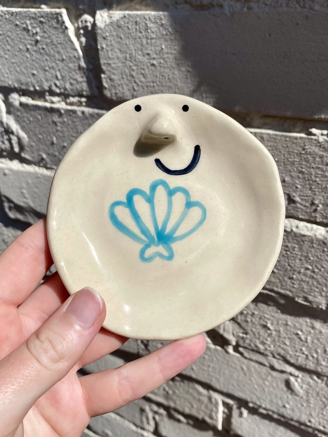 shell trinket tray
