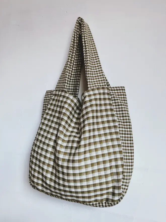 green and white gingham tote bag