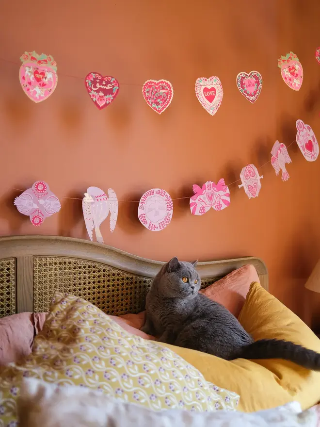 Love Birds Sewn Garland (Set Of 6)