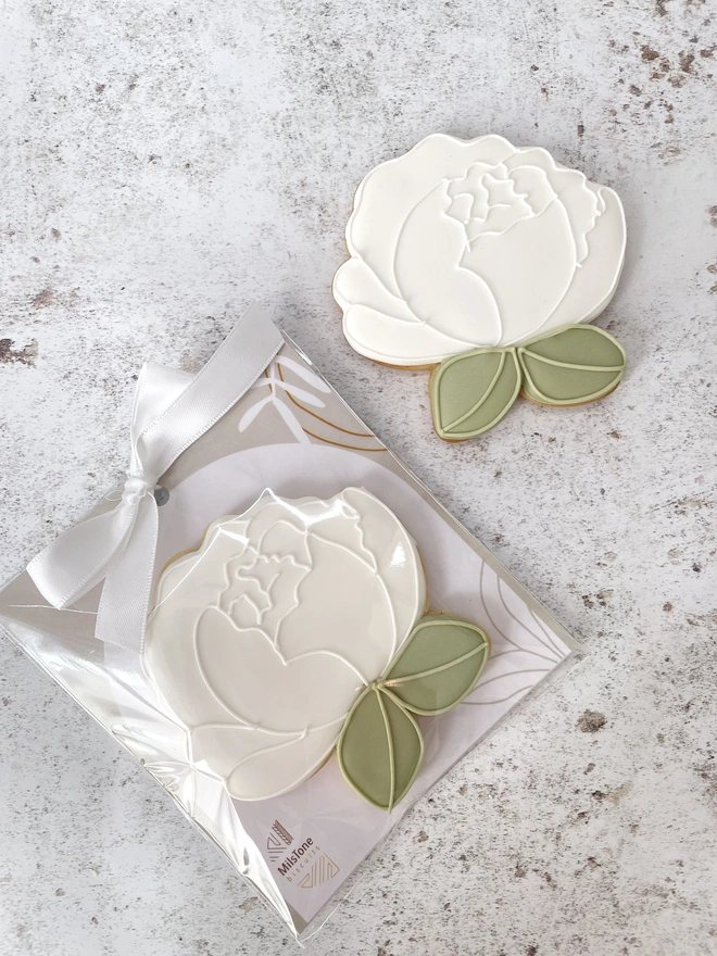 Peony flower biscuits