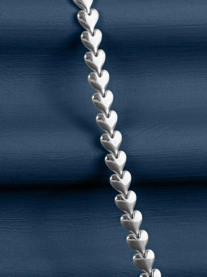 Loel Silver Heart Chain Necklace