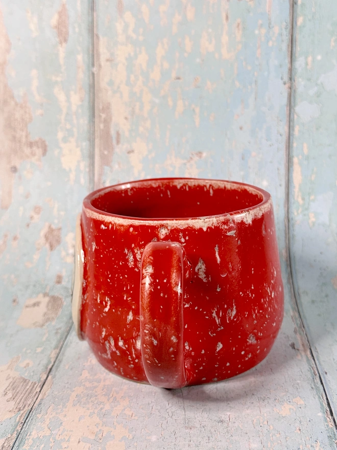 Red Christmas Snow Globe Mug