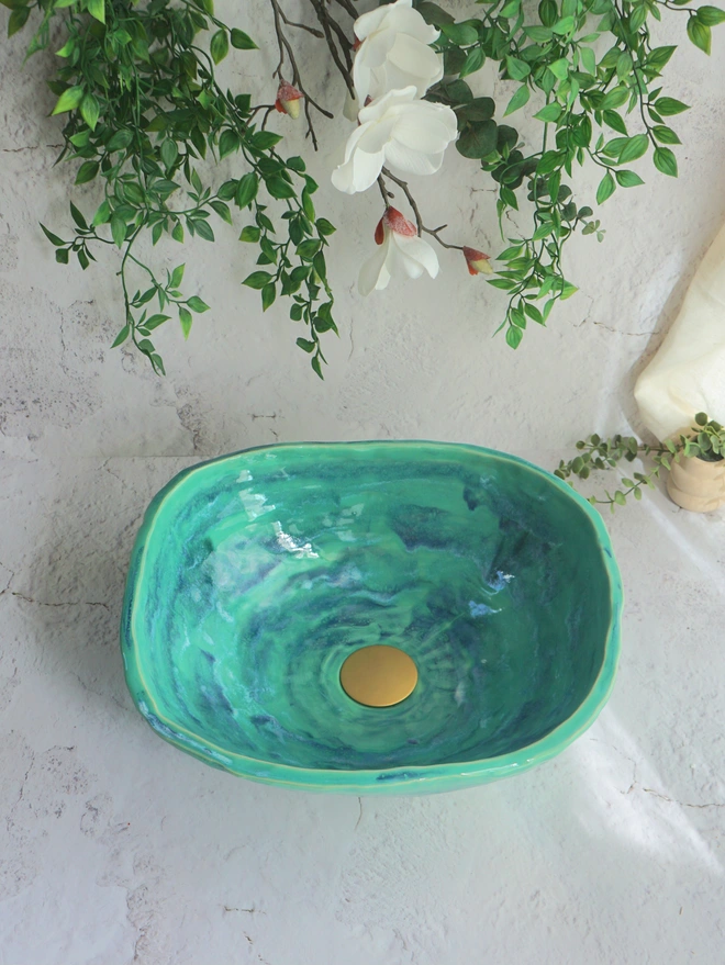 ceramic bathroom basin, ceramic sink, handcrafted sink, handcrafted basin, Jenny Hopps pottery, green basin, green sink