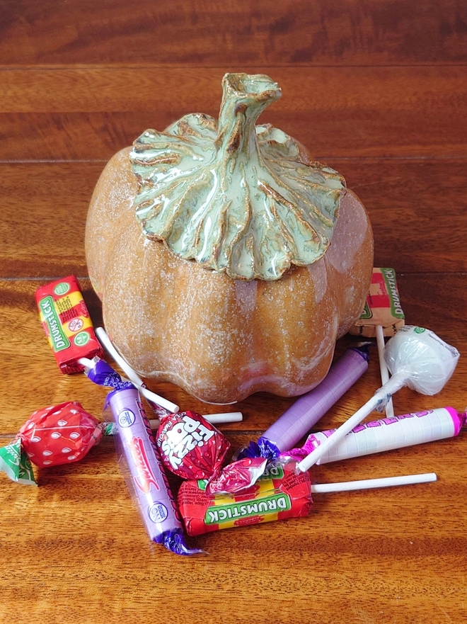 Pumpkin Jar Lidded Pot Halloween Decor
