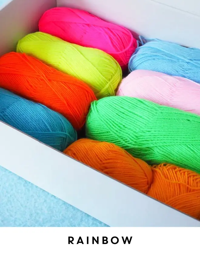 XL Pom Pom Wreath Kit
