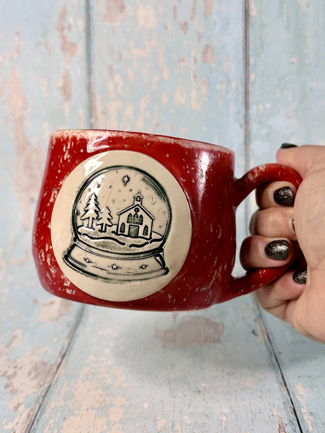 Red Christmas Snow Globe Mug
