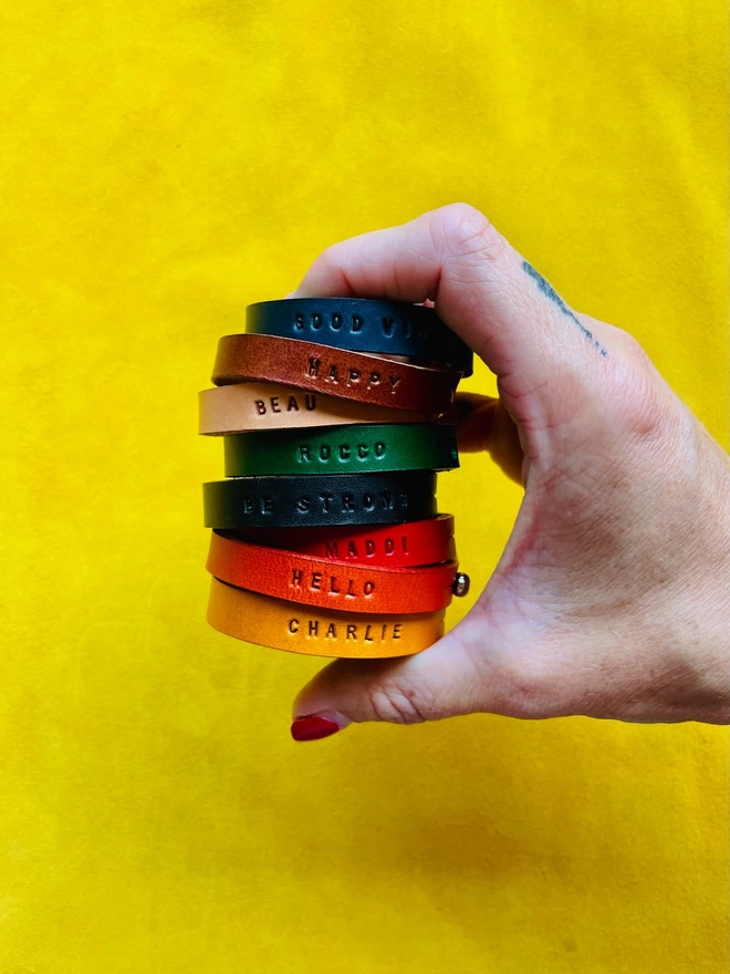 adult bracelet colour option image
