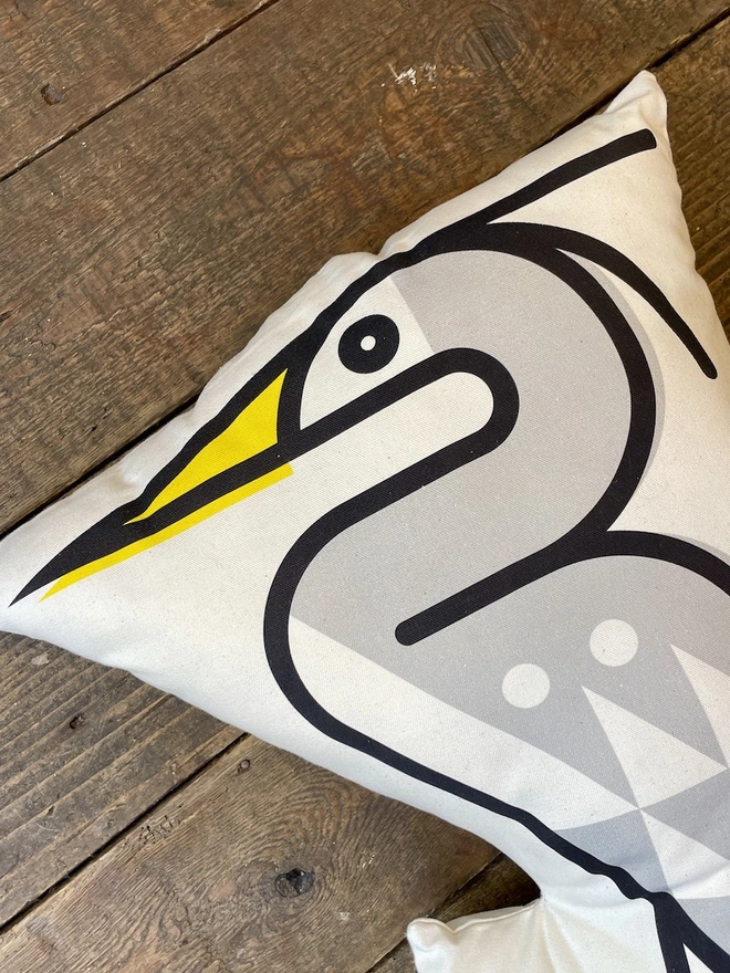 Heron cushion