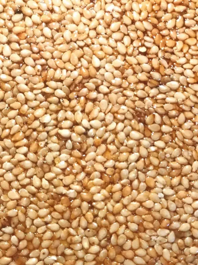 White Sesame Praline Spread, sesame seeds. 