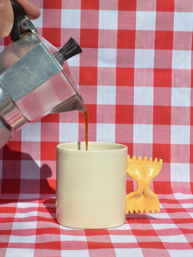 Farfalle pasta mug straight