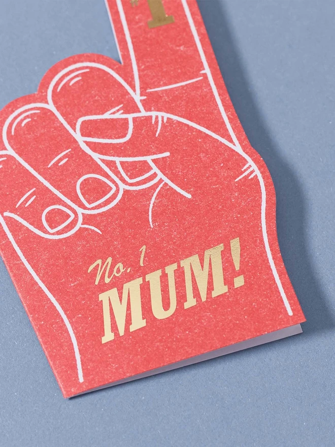 red-foam-finger-greeting-card-with-no1-mum-for-mothers-day-close-up-1