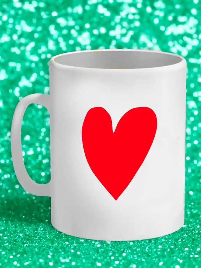 Mug shows red heart on back