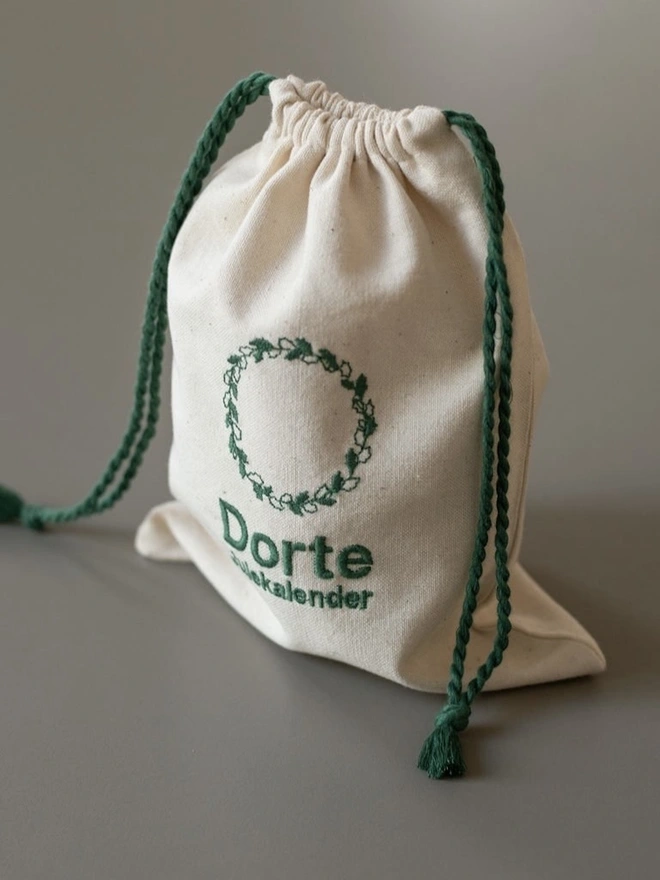 Dorte Advent Calendar green