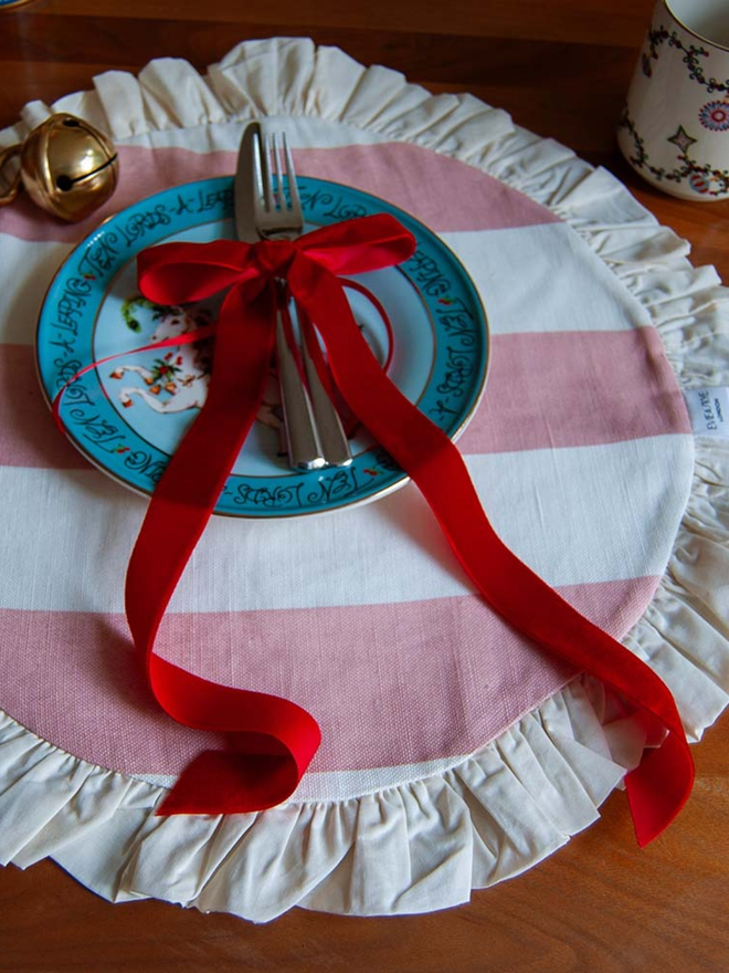 Pink Round Ruffle Striped Placemat