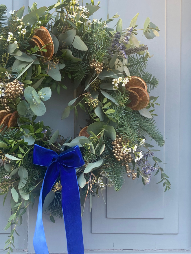 Christmas Marmalade Wreath with Eucalyptus, Pine and Orange Slices, Blue Velvet Bow