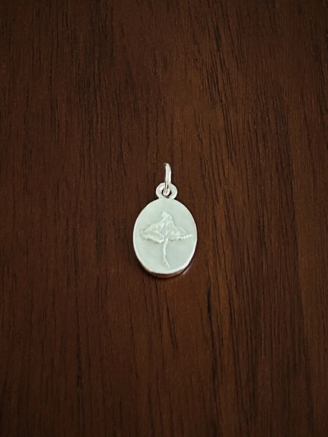 Ivy Medal Charm Sterling Silver
