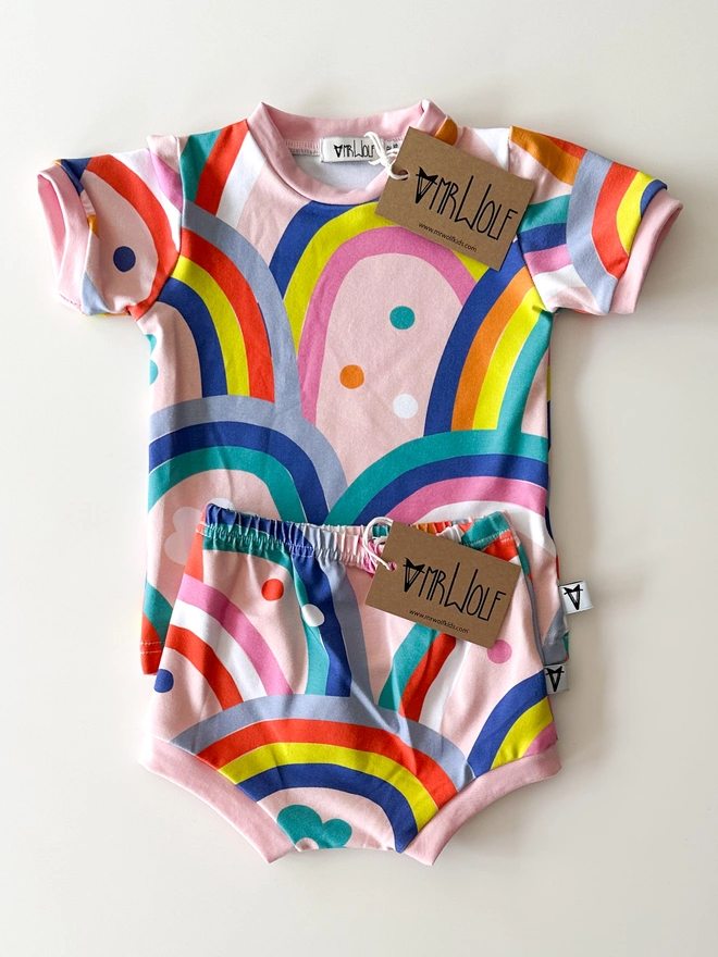 Giant rainbows print leggings, t-shirt, shorties for babies, toddlers, kids