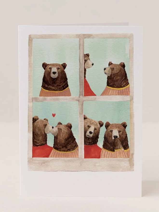 'Photo Booth Kiss' Card