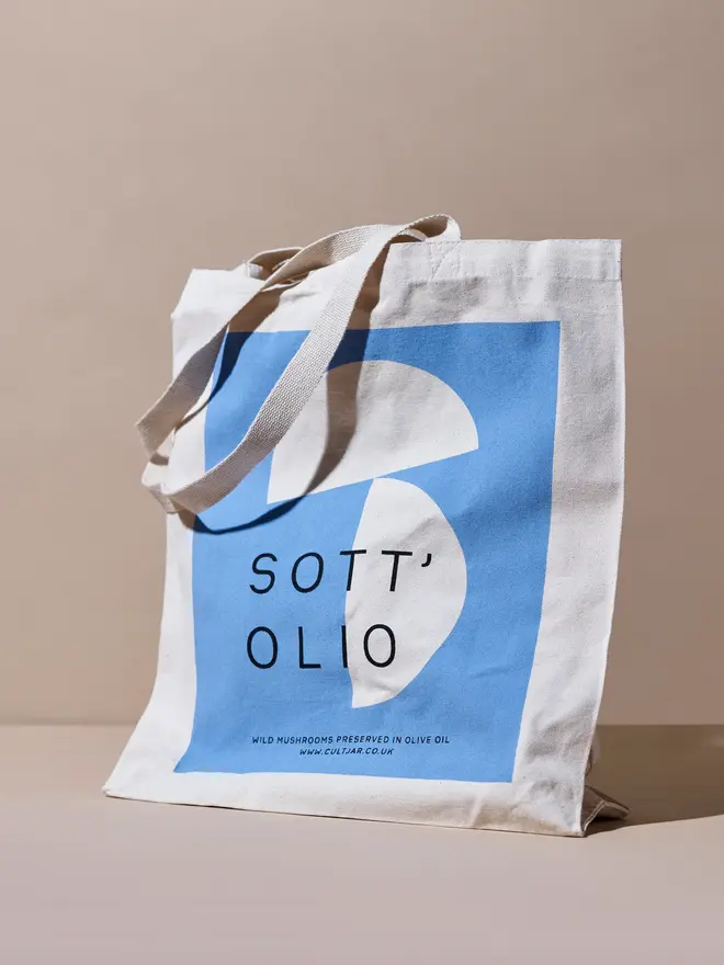 tote with blue design