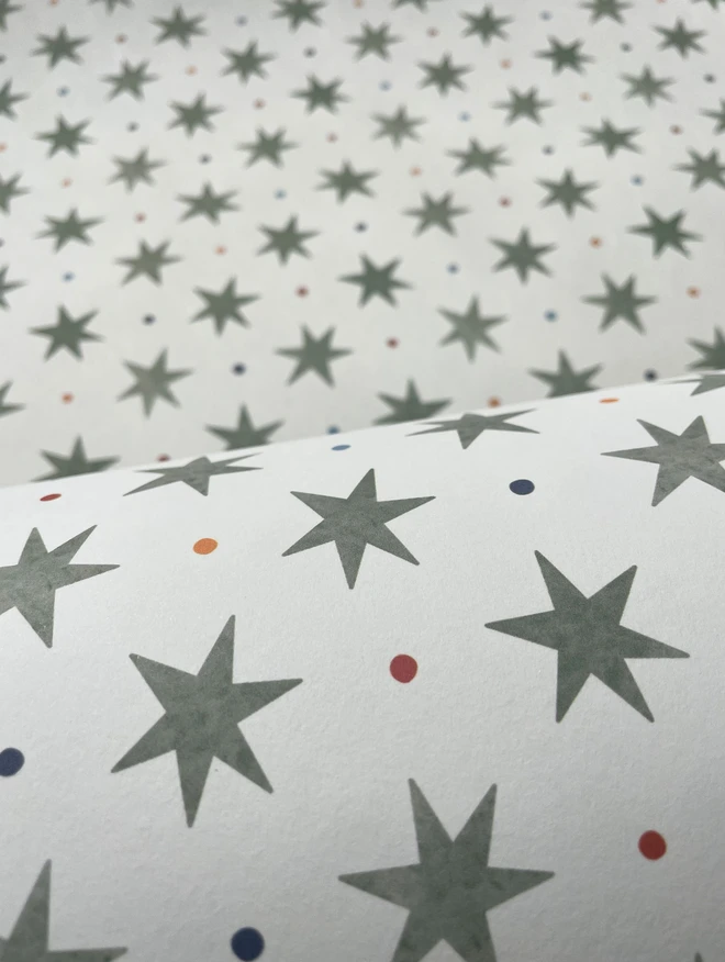 Ducks In A Row Stars and Spots Wallpaper Puddle Green colour way Roll