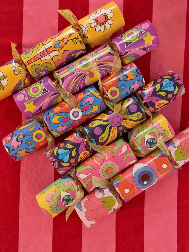 EcoMagpie_ColourfulChristmasCrackers