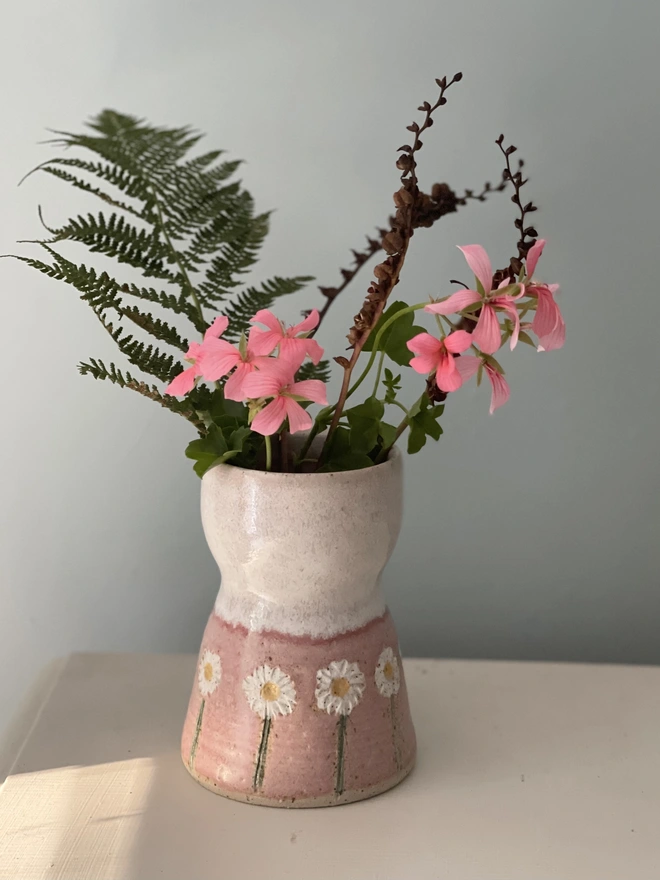 pink daisy vase pottery vase