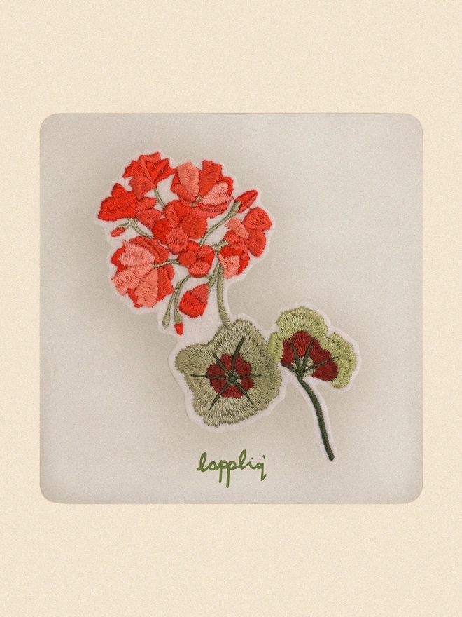 Geranium embroidered patch