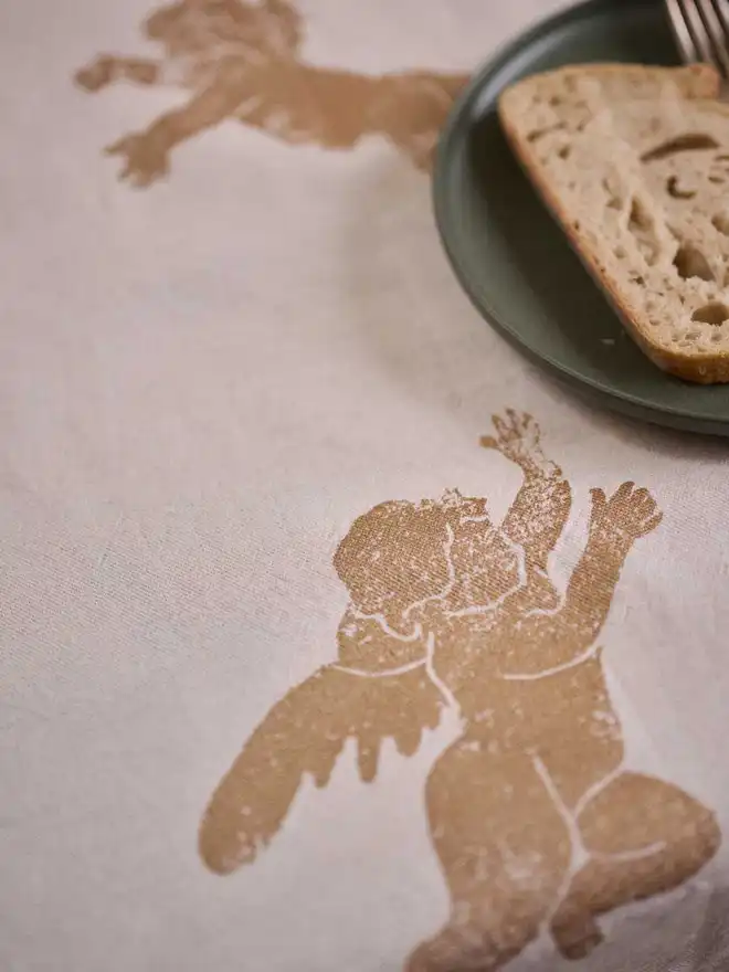 Gold Christmas Cherub Table Runner