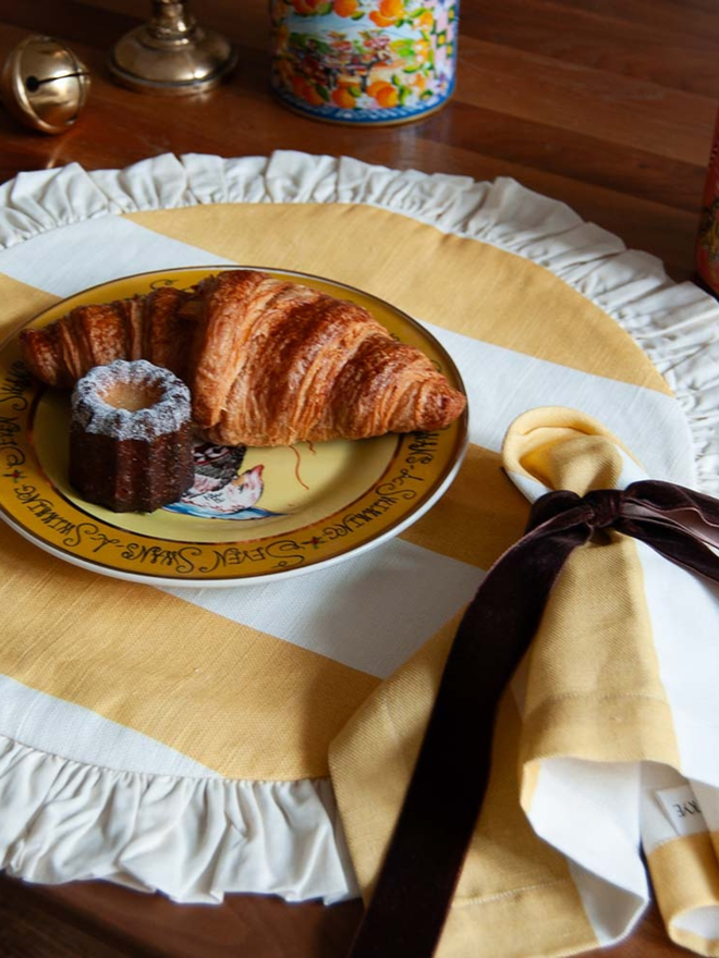 yellow ruffle linen placemat