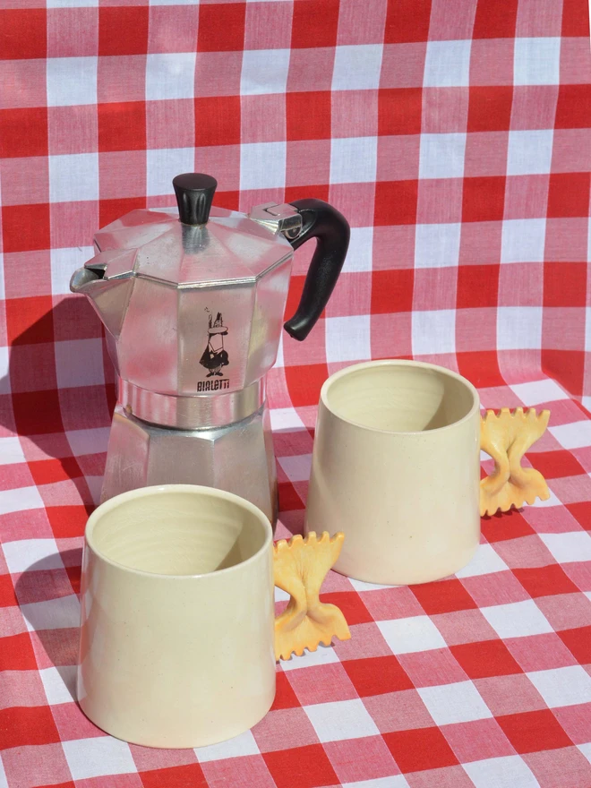 Farfalle pasta mug - tapered