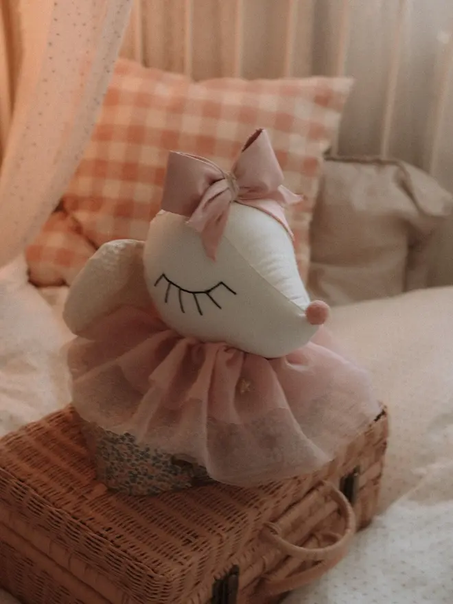 Handmade ballerina mouse wall decor for a girls’ nursery Mouse head wall hanging for baby room and nursery decoration