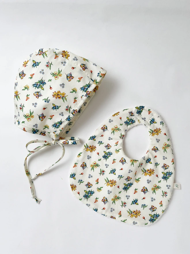 Liberty Baby bonnet with matching Bib
