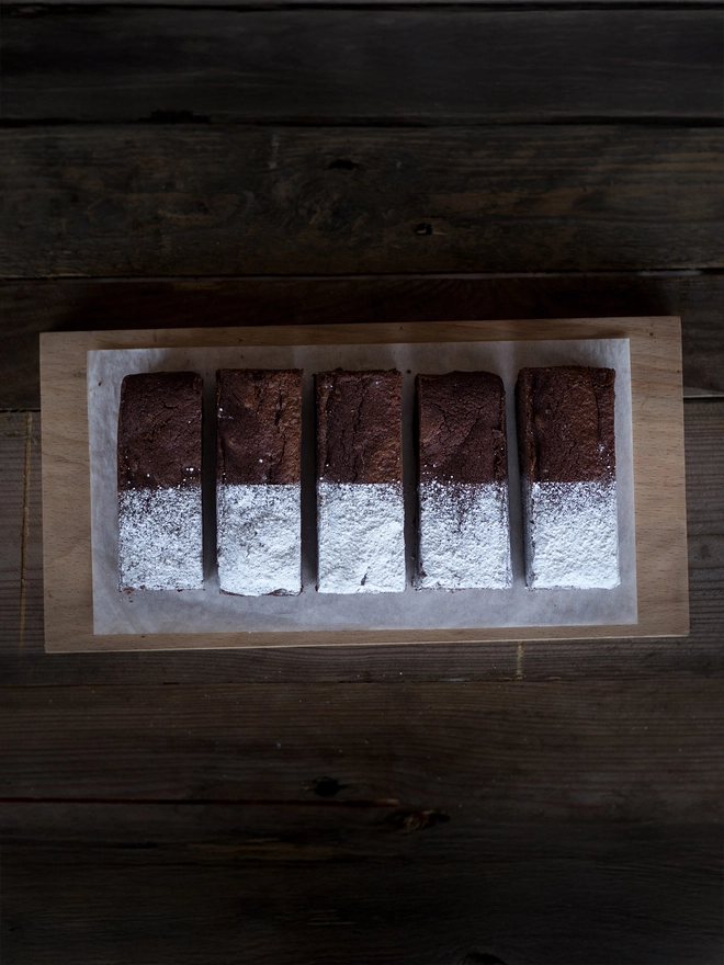 5 slices of chocolate orange brownies