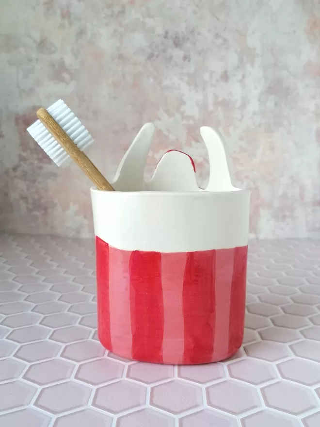 Hector ceramic unique hand painted toothbrush holder pot