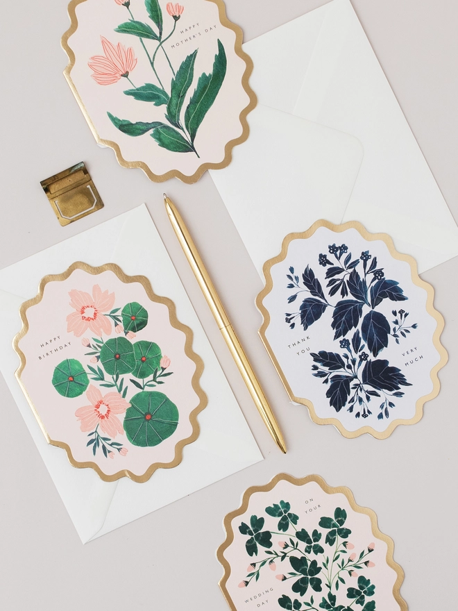 HAPPY MOTHERS DAY BOTANICAL SCALLOP DIE CUT CARD