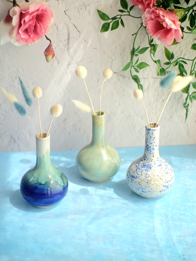 small bud vase, ceramic vase, small ceramic vase, bud vase, flower vase, mini vase, gift vase, pink vase, green vase, blue vase, purple vase, yellow vase, dried flower vase, Jenny Hopps pottery