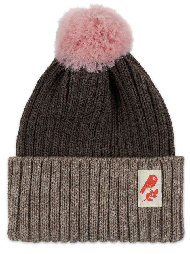 matt sewell twite bobble hat