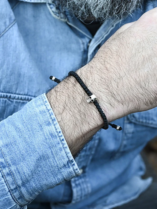 silver skull bracelet