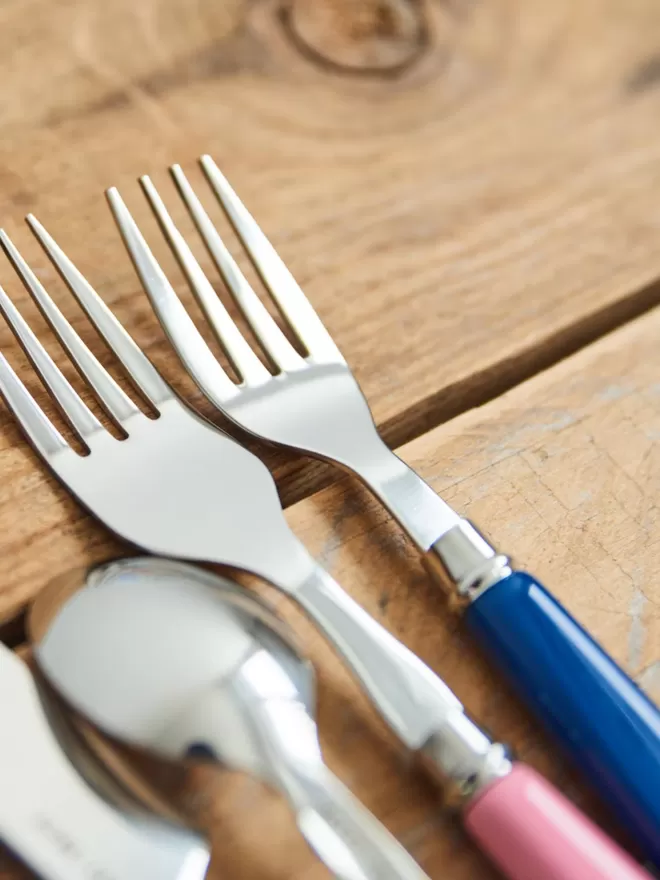 Bright Vintage Inspired Cutlery Set