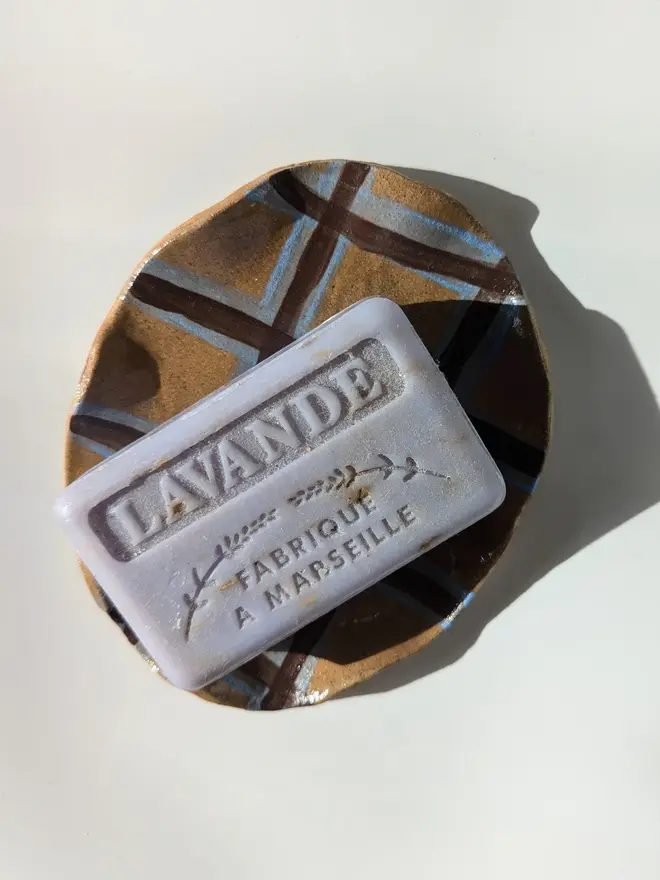 Gingham Wavy Soap Dish