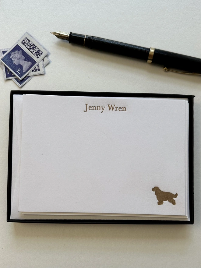 Spaniel notecards set with gold spaniel in bottom corner, set of 10. 20, 40